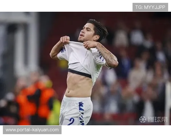 印尼球迷庆祝迪克斯进球，市场影响显现